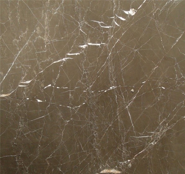 Bronze Armani (Испания)